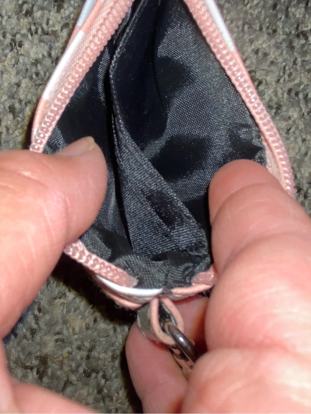 Polka dot thread wallet leather zip wallet